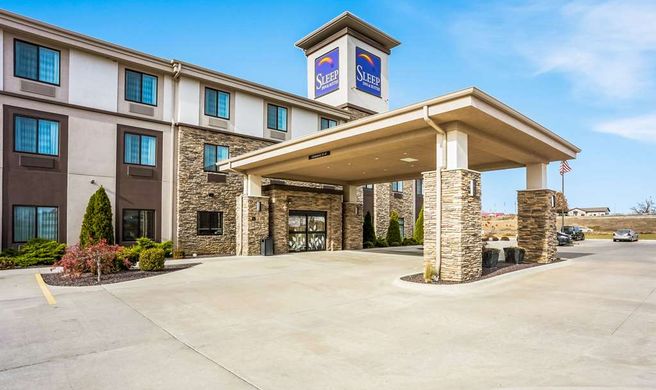 Sleep Inn & Suites Hannibal Exterior