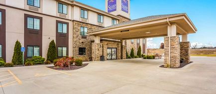 Sleep Inn & Suites Hannibal Exterior