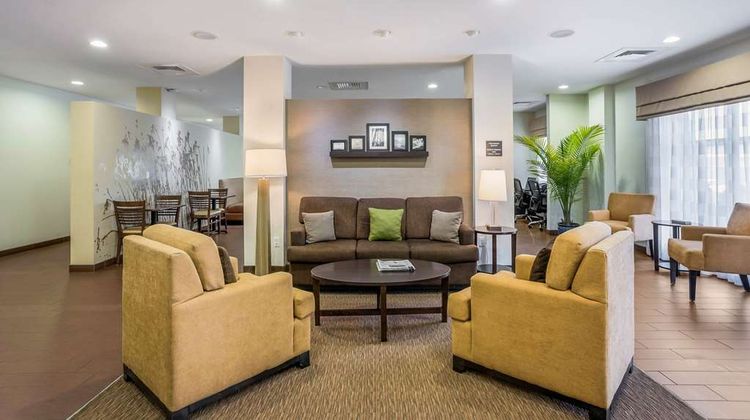 Sleep Inn & Suites Hannibal Lobby