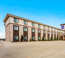 Sleep Inn & Suites Hannibal Exterior