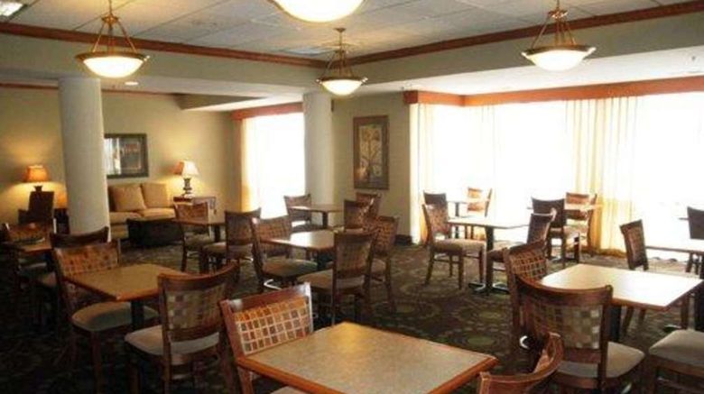 <b>Quality Inn, Florissant Restaurant</b>. Images powered by <a href="https://iceportal.shijigroup.com/" title="IcePortal" target="_blank">IcePortal</a>.