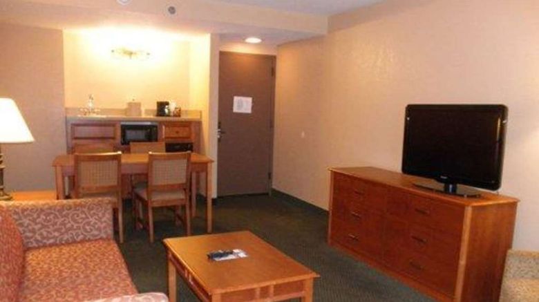 <b>Quality Inn, Florissant Suite</b>. Images powered by <a href="https://iceportal.shijigroup.com/" title="IcePortal" target="_blank">IcePortal</a>.