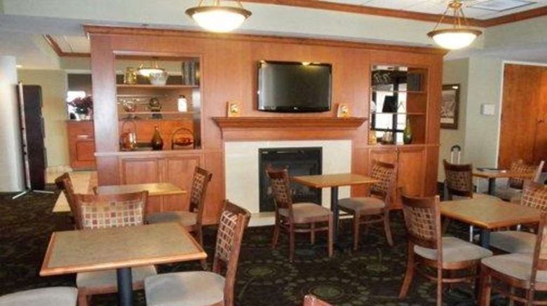 <b>Quality Inn, Florissant Restaurant</b>. Images powered by <a href="https://iceportal.shijigroup.com/" title="IcePortal" target="_blank">IcePortal</a>.