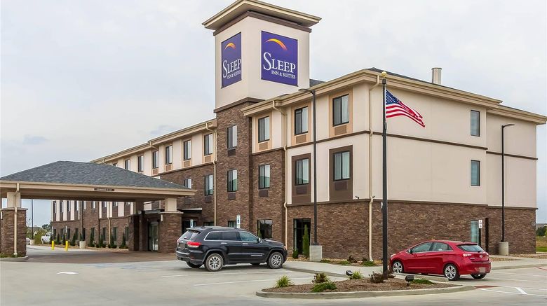 <b>Sleep Inn & Suites O'Fallon Exterior</b>. Images powered by <a href="https://iceportal.shijigroup.com/" title="IcePortal" target="_blank">IcePortal</a>.