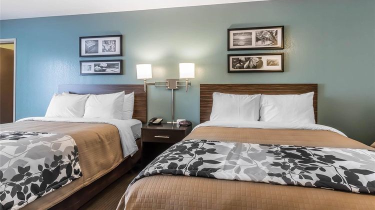 Sleep Inn & Suites O'Fallon Room