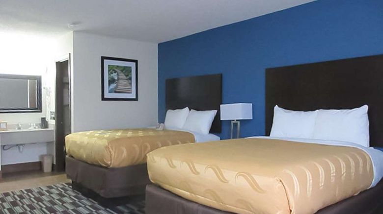 <b>Quality Inn Farmington Room</b>. Images powered by <a href="https://iceportal.shijigroup.com/" title="IcePortal" target="_blank">IcePortal</a>.