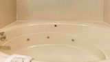 <b>Quality Inn and Suites Suite</b>. Images powered by <a href="https://iceportal.shijigroup.com/" title="IcePortal" target="_blank">IcePortal</a>.