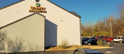 Quality Inn and Suites Exterior