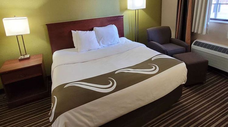 Quality Inn and Suites Room