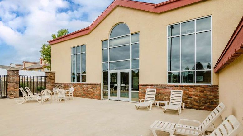 <b>Quality Inn & Suites Carthage Pool</b>. Images powered by <a href="https://iceportal.shijigroup.com/" title="IcePortal" target="_blank">IcePortal</a>.
