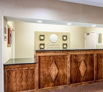 Comfort Inn & Suites Hannibal Lobby