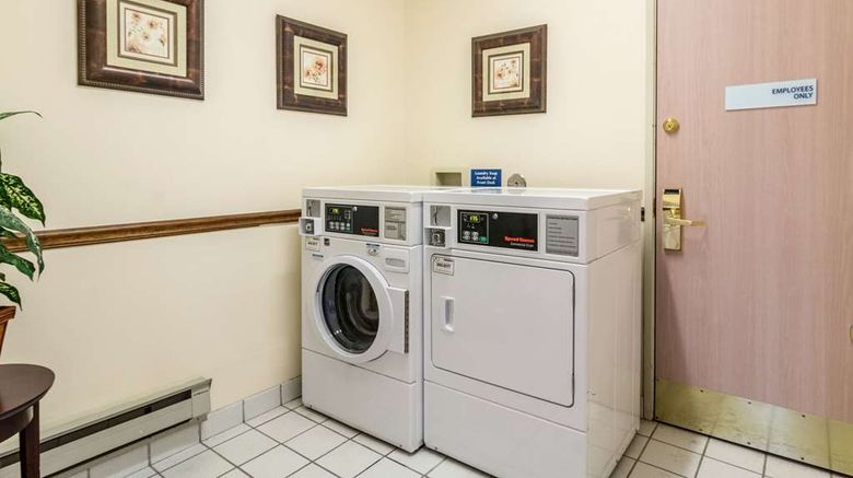 <b>Comfort Inn & Suites Hannibal Other</b>. Images powered by <a href="https://iceportal.shijigroup.com/" title="IcePortal" target="_blank">IcePortal</a>.