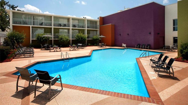 Oasis Hotel & Conv Center, Ascend Hotel Pool