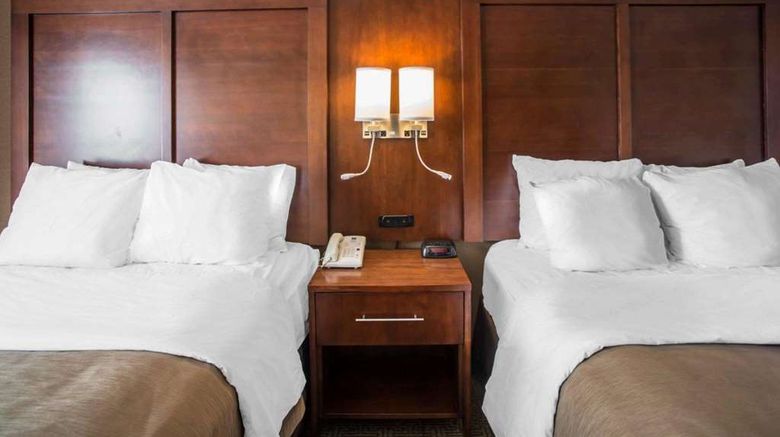 <b>Quality Inn Boonville - Columbia Room</b>. Images powered by <a href="https://iceportal.shijigroup.com/" title="IcePortal" target="_blank">IcePortal</a>.