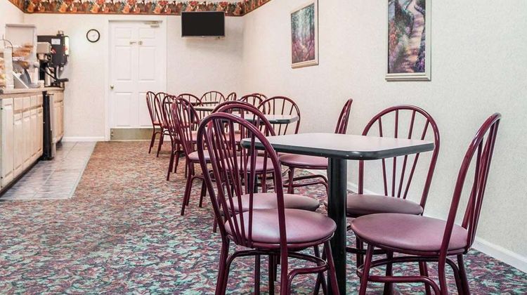 Econo Lodge Jefferson City Restaurant
