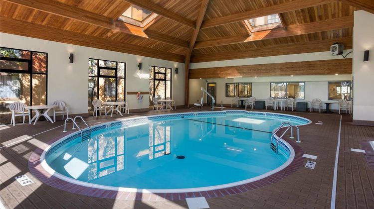 Comfort Inn & Suites Branson Meadows Pool