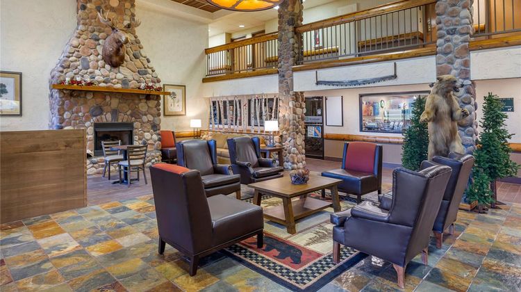 Comfort Inn & Suites Branson Meadows Lobby