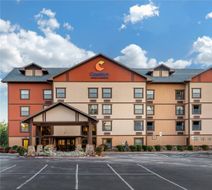 Comfort Inn & Suites Branson Meadows Exterior