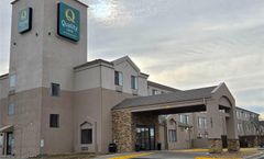 Quality Inn Kansas City Intl Airport