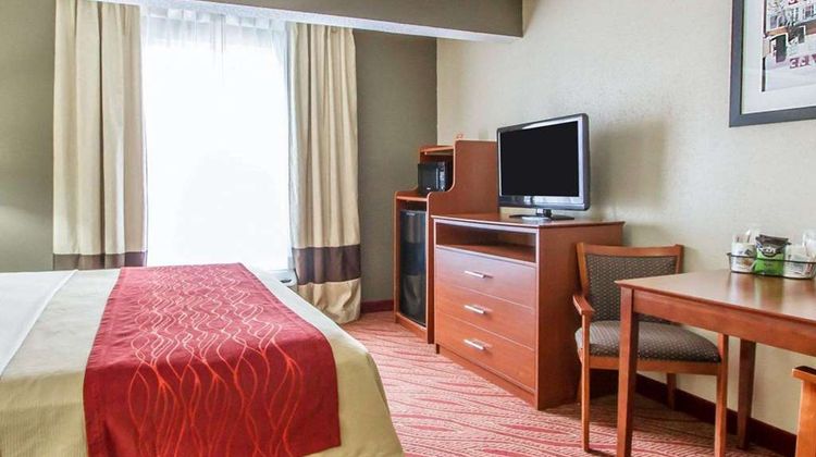 Comfort Inn Poplar Bluff Suite
