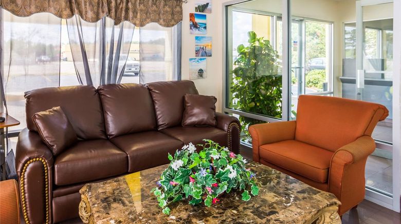 <b>Econo Lodge Picayune Lobby</b>. Images powered by <a href="https://iceportal.shijigroup.com/" title="IcePortal" target="_blank">IcePortal</a>.