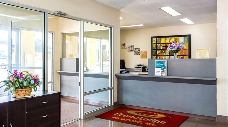 <b>Econo Lodge Picayune Lobby</b>. Images powered by <a href="https://iceportal.shijigroup.com/" title="IcePortal" target="_blank">IcePortal</a>.