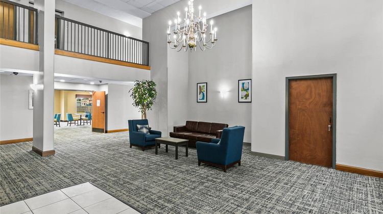 Quality Inn Lobby