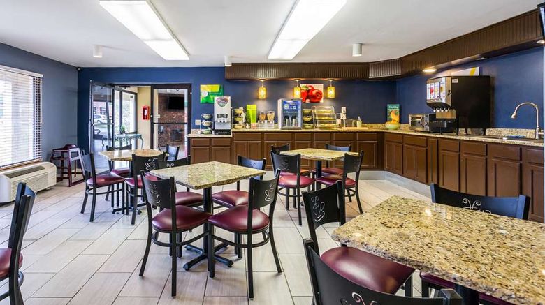 <b>Quality Inn Indianola Restaurant</b>. Images powered by <a href="https://iceportal.shijigroup.com/" title="IcePortal" target="_blank">IcePortal</a>.