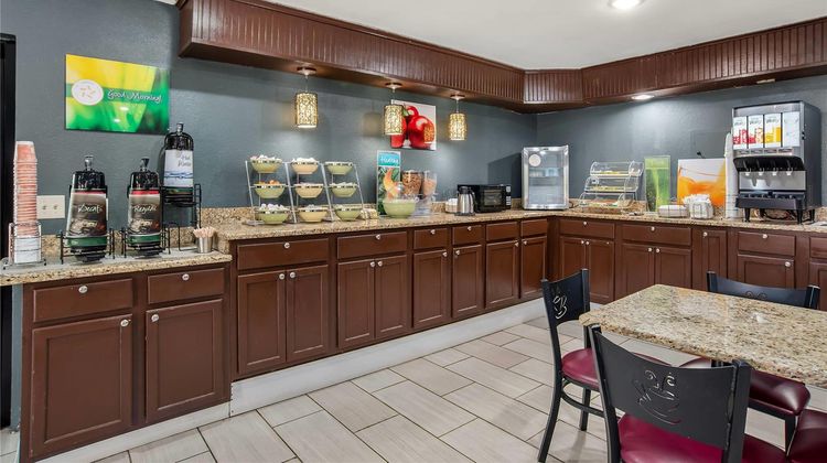 Quality Inn Indianola Restaurant