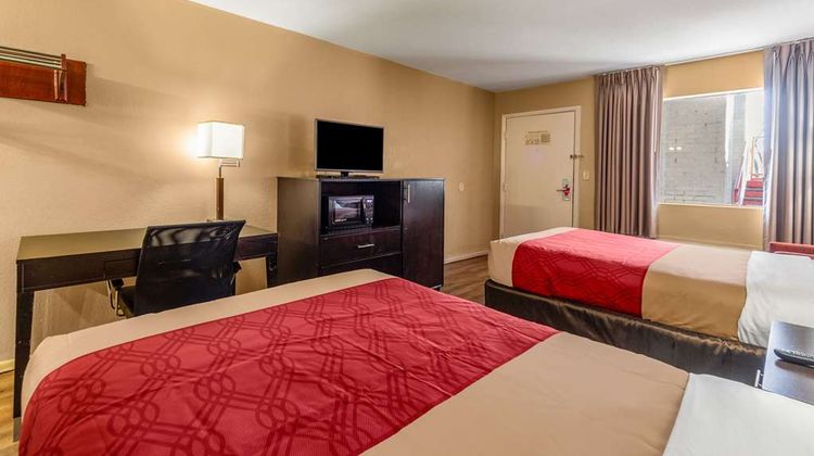 Econo Lodge Meridian South Room