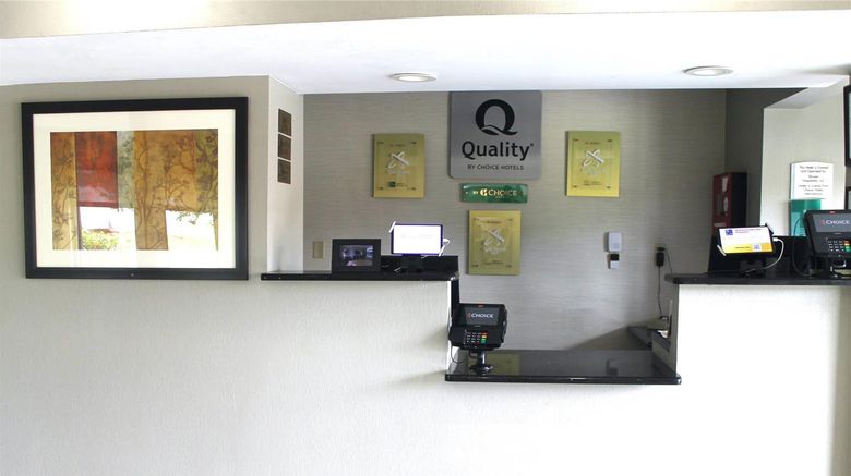 <b>Quality Inn McComb Lobby</b>. Images powered by <a href="https://iceportal.shijigroup.com/" title="IcePortal" target="_blank">IcePortal</a>.