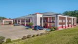 Econo Lodge Inn and Suites Forest Exterior