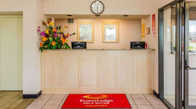 <b>Econo Lodge Inn and Suites Gulfport Airport Lobby</b>. Images powered by <a href="https://iceportal.shijigroup.com/" title="IcePortal" target="_blank">IcePortal</a>.