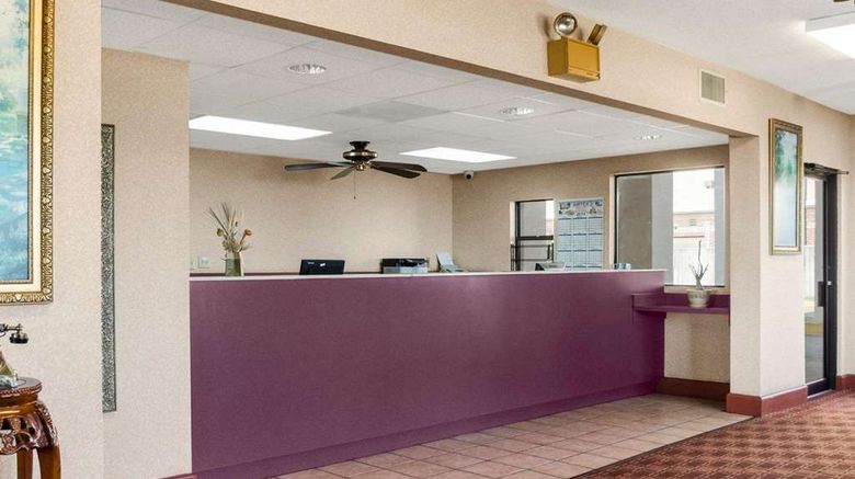 <b>Econo Lodge Greenville Lobby</b>. Images powered by <a href="https://iceportal.shijigroup.com/" title="IcePortal" target="_blank">IcePortal</a>.