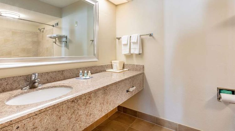 Quality Inn Room