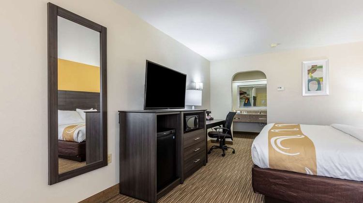 Quality Inn Room