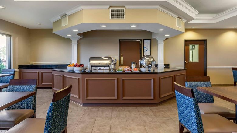 <b>Comfort Suites Southaven - Memphis South Restaurant</b>. Images powered by <a href="https://iceportal.shijigroup.com/" title="IcePortal" target="_blank">IcePortal</a>.