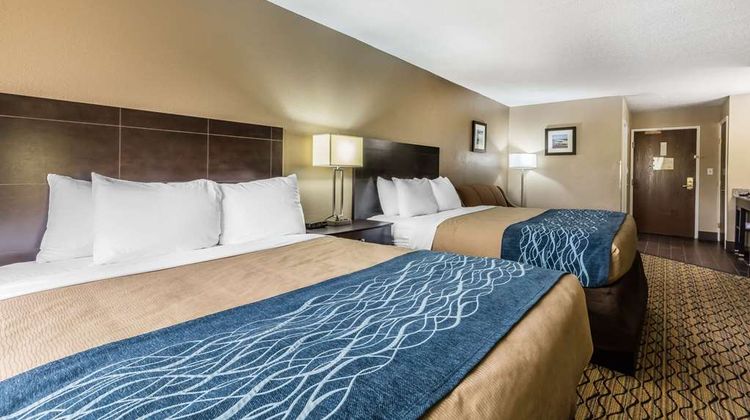 Comfort Inn/Stes Crystal Inn Sportsplex Room