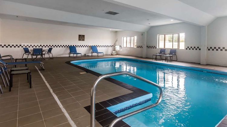 Comfort Inn/Stes Crystal Inn Sportsplex Pool
