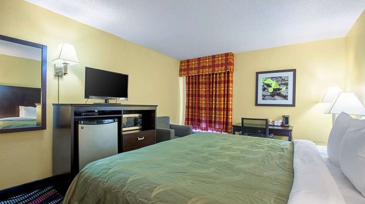 Quality Inn Holly Springs Room