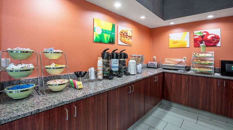 Quality Inn Holly Springs Restaurant