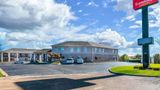 <b>Econo Lodge Inn & Suites Exterior</b>. Images powered by <a href="https://iceportal.shijigroup.com/" title="IcePortal" target="_blank">IcePortal</a>.