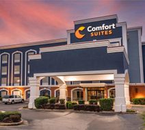 Comfort Suites Exterior
