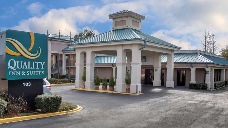 Quality Inn and Suites Clinton Jackson West Exterior. Images powered by <a href="https://iceportal.shijigroup.com" target="_blank" rel="noopener">Ice Portal</a>.