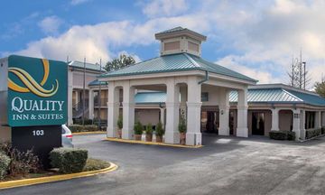 Quality Inn and Suites Clinton Jackson West