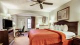 Quality Inn and Suites Clinton Jackson West Suite