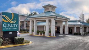 Quality Inn and Suites Clinton Jackson West