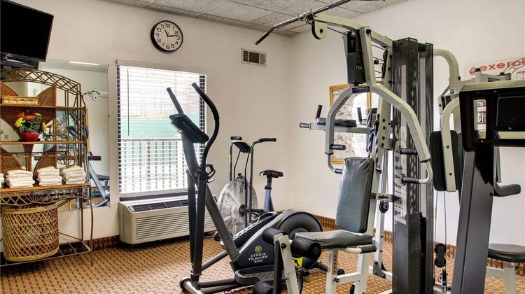 Quality Inn and Suites Clinton Jackson West Health
