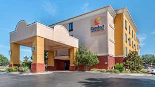 Comfort Inn and Suites Clinton Jackson West