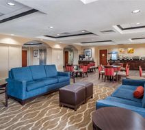 Comfort Inn and Suites Clinton Jackson West Lobby